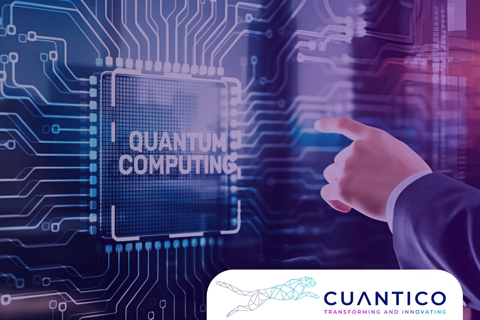 Mano interactuando con interfaz digital de computación cuántica